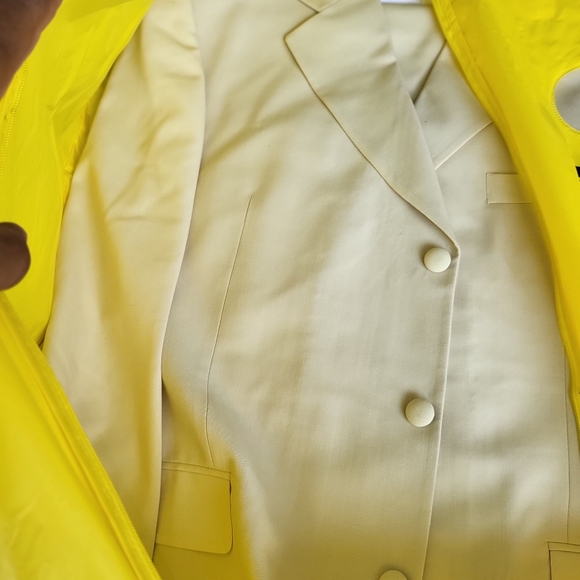 Men Suits - Picture 15 of 16